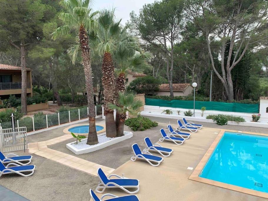 Les Appartements De La Marina Sanary-sur-Mer Exterior foto