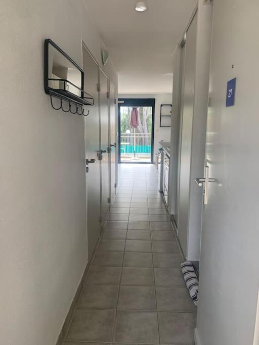 Les Appartements De La Marina Sanary-sur-Mer Exterior foto