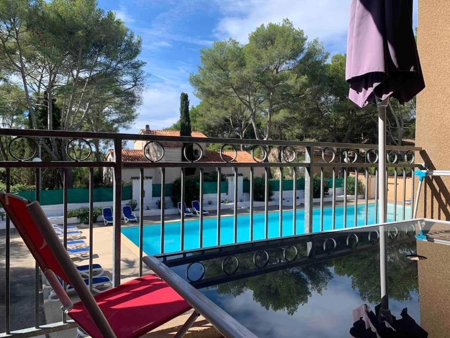 Les Appartements De La Marina Sanary-sur-Mer Exterior foto