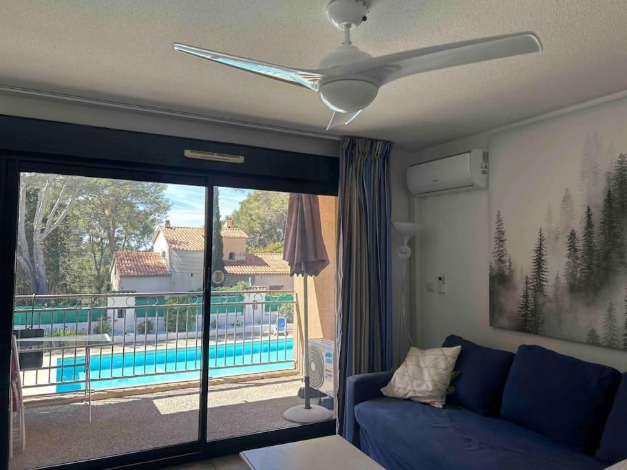 Les Appartements De La Marina Sanary-sur-Mer Exterior foto